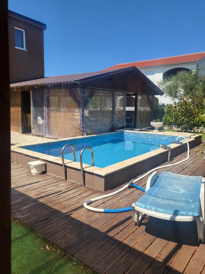 Villa Garden Vir Exterior photo