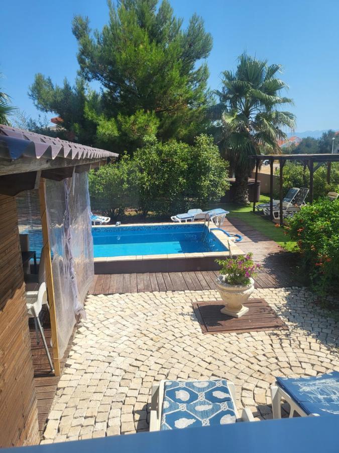 Villa Garden Vir Exterior photo
